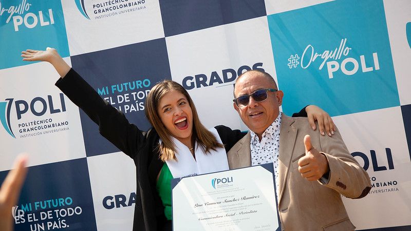 Ceremonias de grado Poli