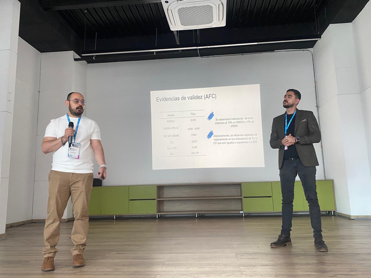 Ponencia Congreso Colombiano de Psicología 2025 - Escala de Felicidad Organizacional con propiedades psicométricas comprobadas