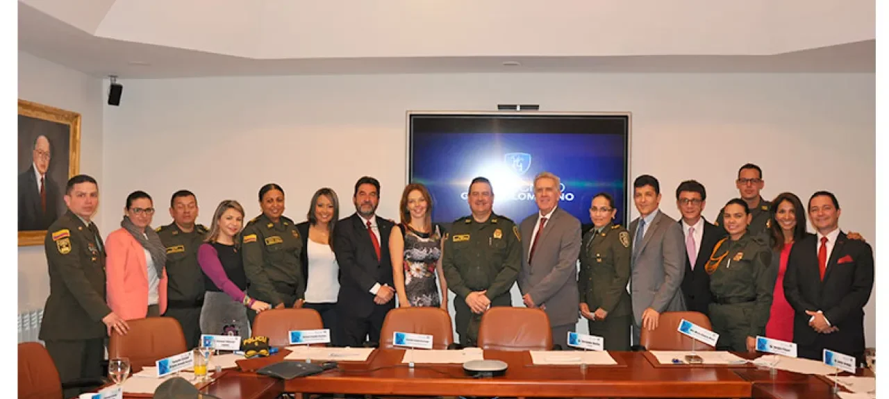 alianza-poli-policianacional.jpg