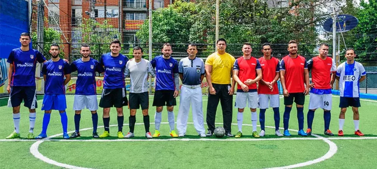 campeonato_poli_medellin_futbol_egresados.jpg
