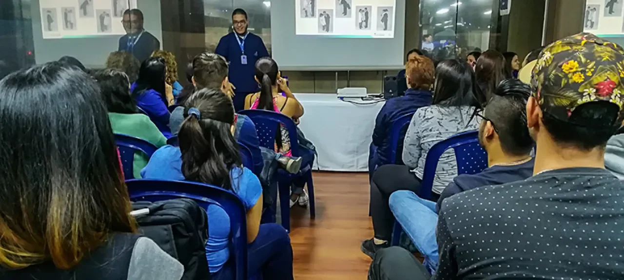 charla_atencion_pimeros_auxilios_estudiates_politecnico_grancolombiano.jpg