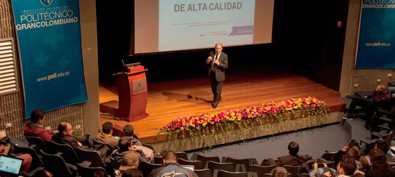 ingenieria-sistemas-renovacion-alta-calidad.jpg