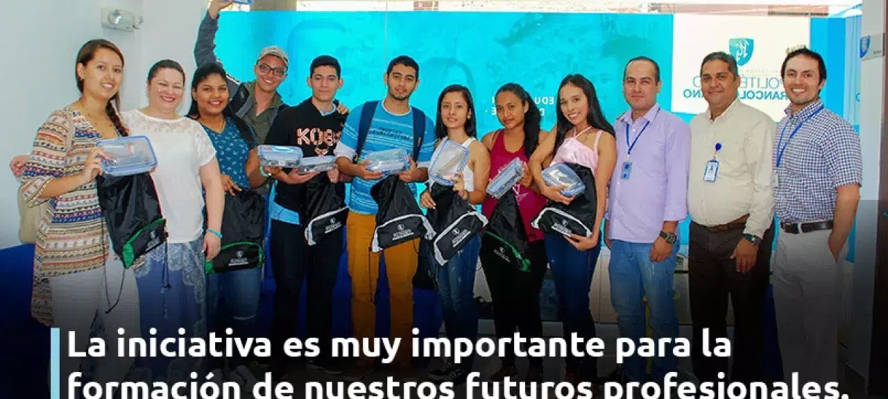 kits_de_arduino_poli_grancolombiano_estudiantes_ingenieria_regalo.jpg