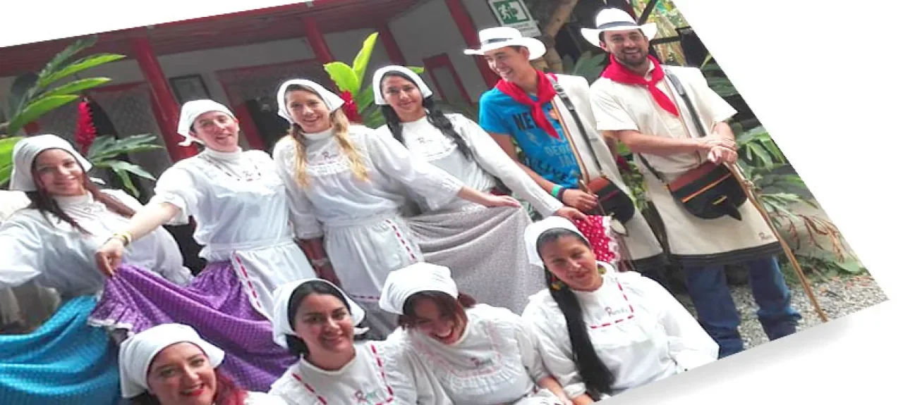 turismo-politecnico-grancolombiano-eje-cafetero-2.jpg