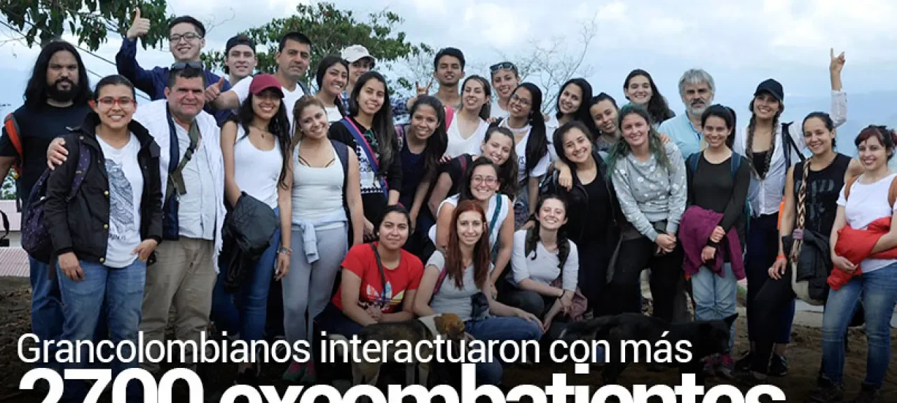 visita-exguerrilerons.jpg