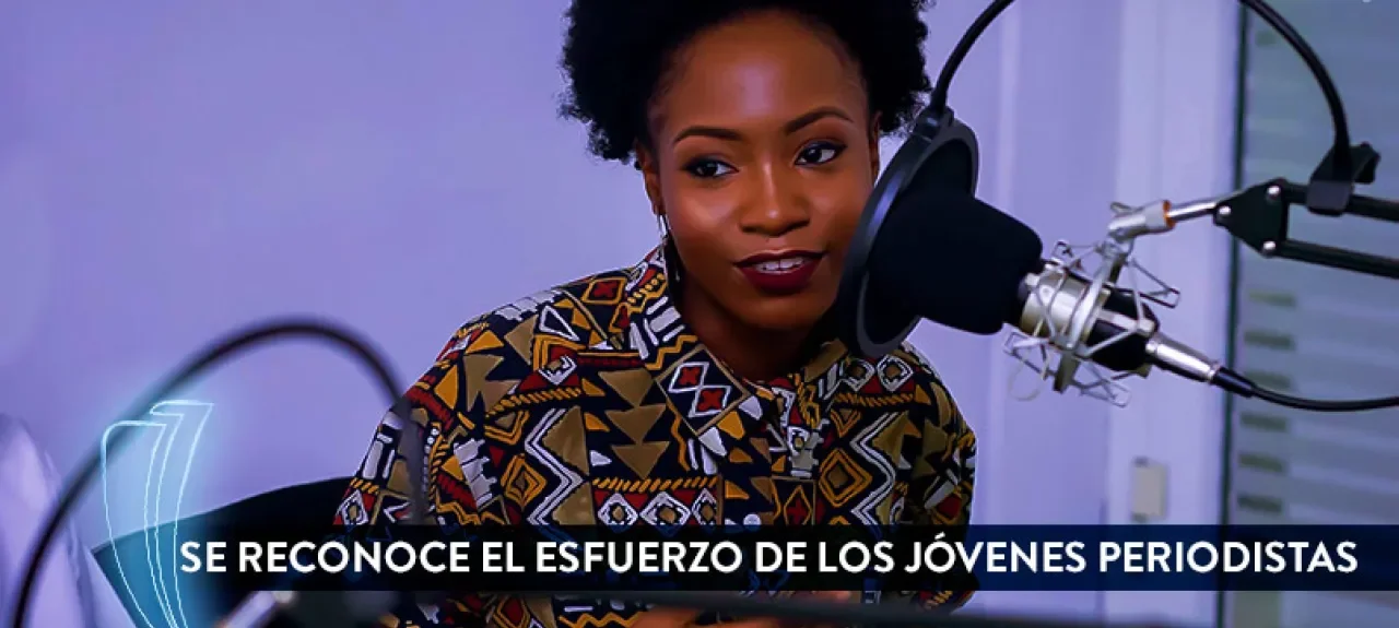 webnoticia-se-reconoce-el-esfuerzo-de-los-jovenes-periodistas.jpg