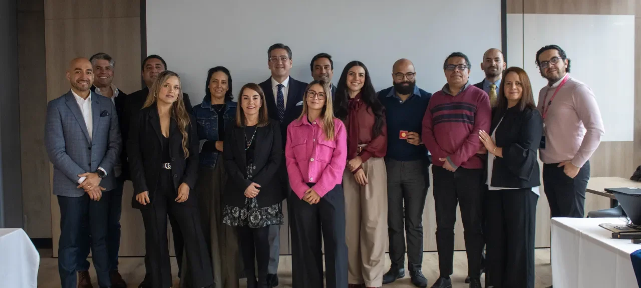 Bienvenida comité de graduados 