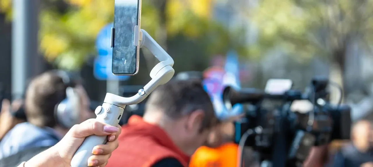Semillero Investigación Poli Pensar el periodismo haciendo periodismo
