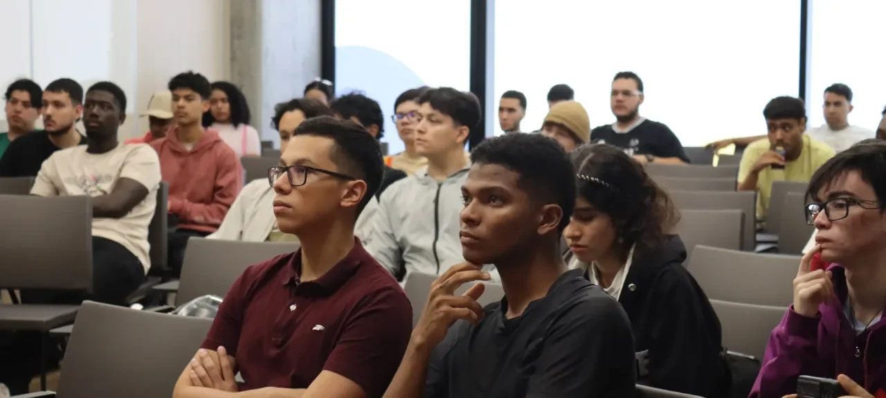 Cátedra Inaugural EEI