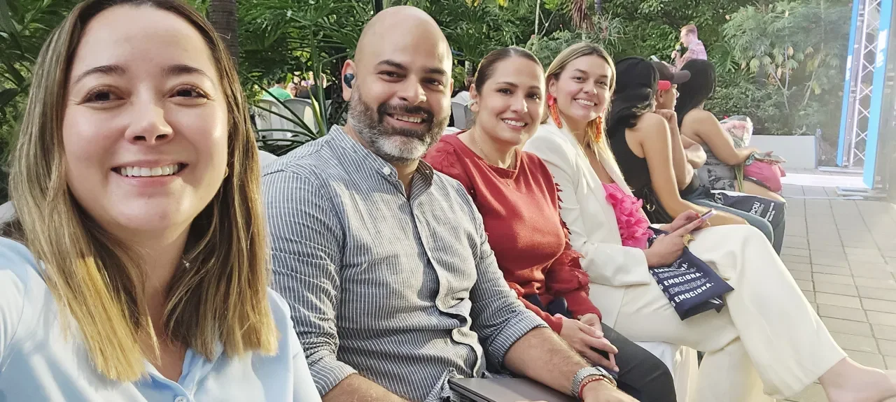 Pasarela Poli en Medellín 2025