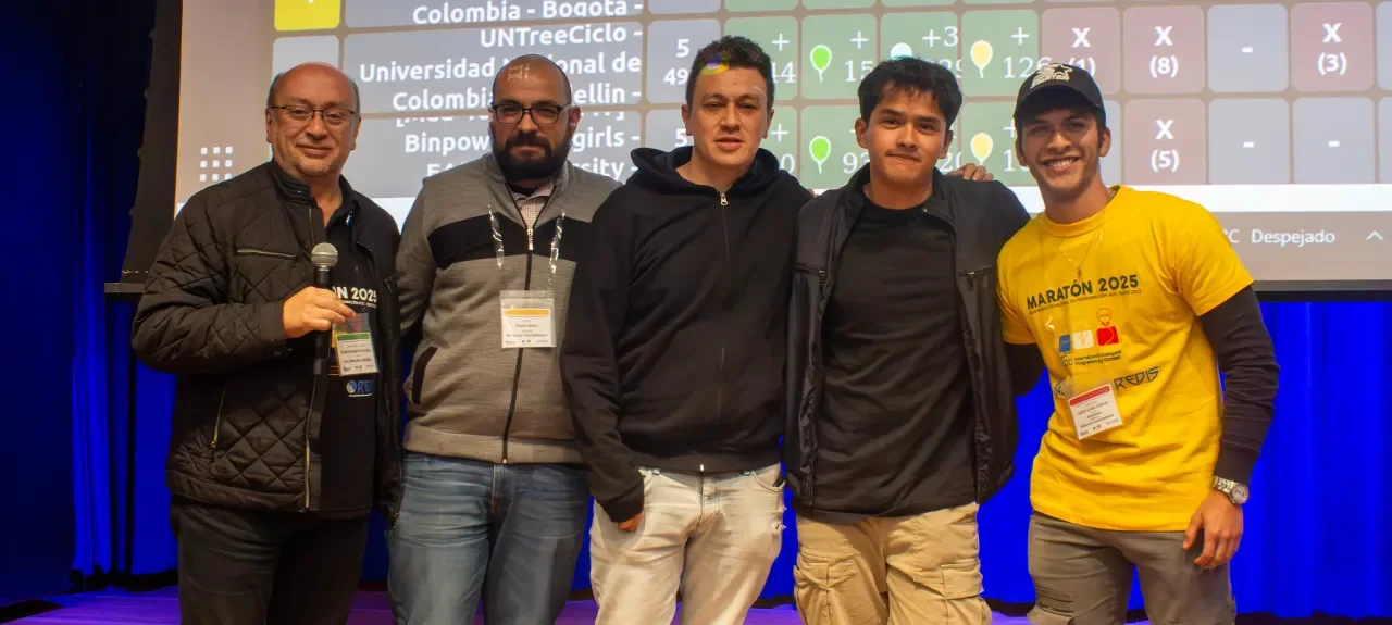 El Poli consolidó su liderazgo en talento digital con la Maratón Nacional de Programación