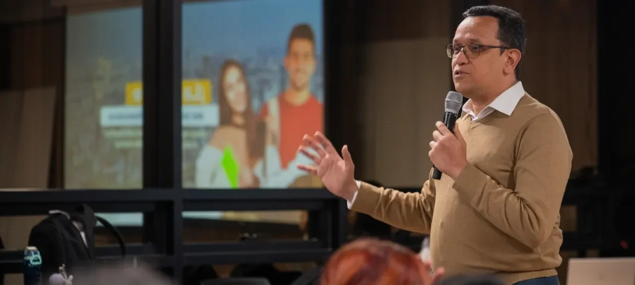 Estudiantes del Poli descubrieron las claves del sistema financiero con el FNG