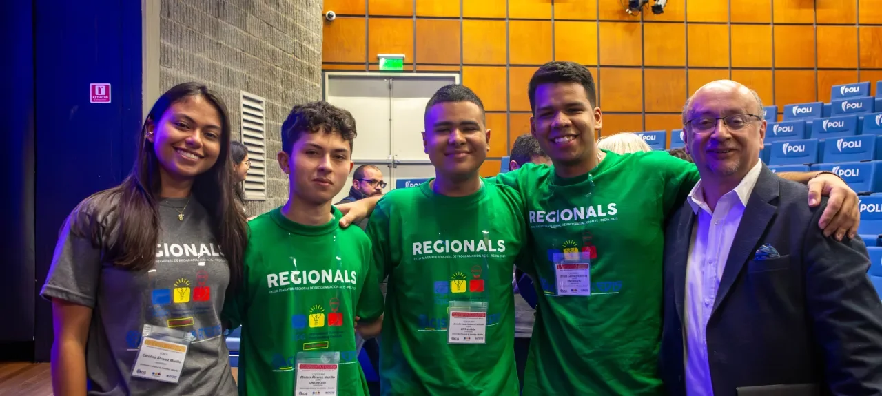 Talento Poli alcanzó el top 10 nacional en la Maratón Latinoamericana de Programación