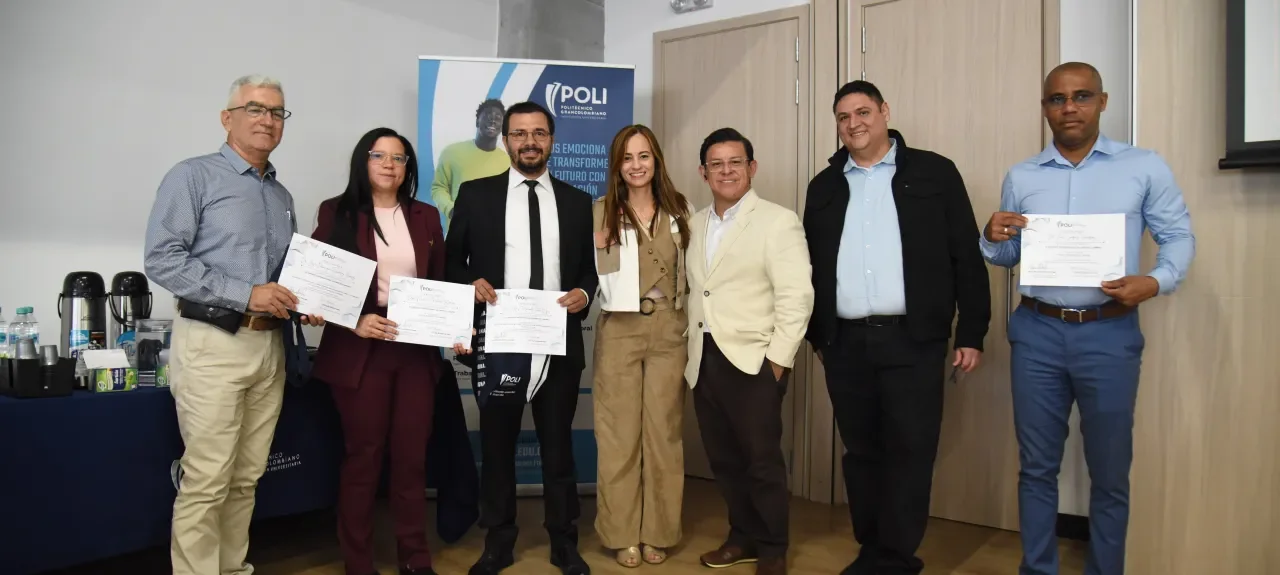 El Poli fortaleció el diálogo jurídico con el Tercer Simposio en Derecho Laboral