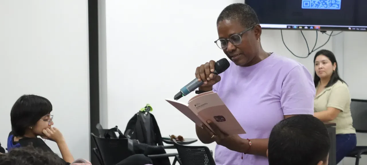 Entre Tinta y Tinto: un espacio para leer, escribir y reflexionar en el Poli Medellín