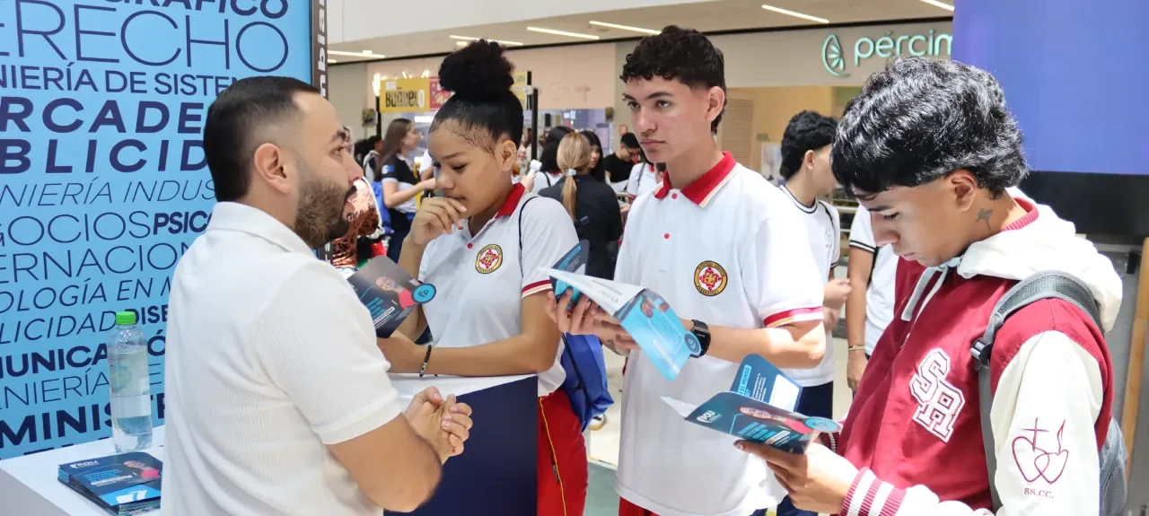 Poli Medellín en Campus U 2026