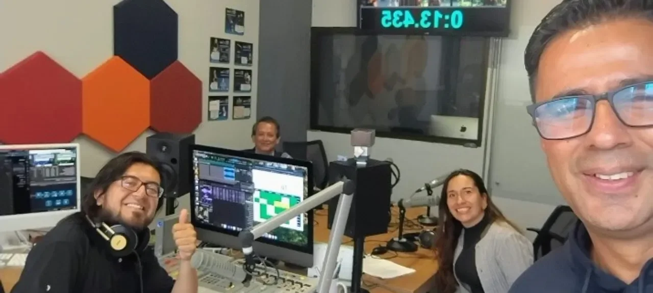 A la Pizarra en PoliRadio