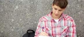 ¿Negocios, diseño o humanidades? Por qué el Poli es tu mejor decisión