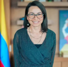 nancy valderrama.png