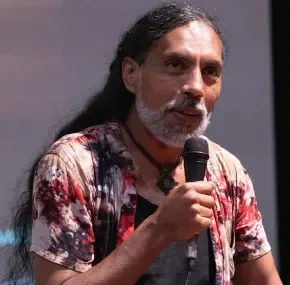 Andreko Carvajal CEO Humusapiens Baños Vivos