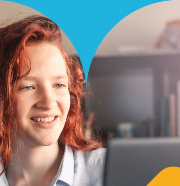 ​Estudiante mujer de la Licenciatura en Ciencias Sociales del Politécnico Grancolombiano estudiando en modalidad virtual desde casa​ 