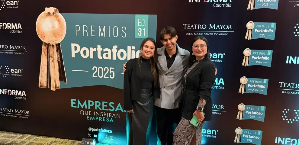 Marcolino Gaitán, #OrgulloPoli en los Premios Portafolio 2024