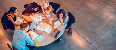 Valoras el trabajo en equipo porque eres consciente de lo importantes que son las opiniones y las experiencias