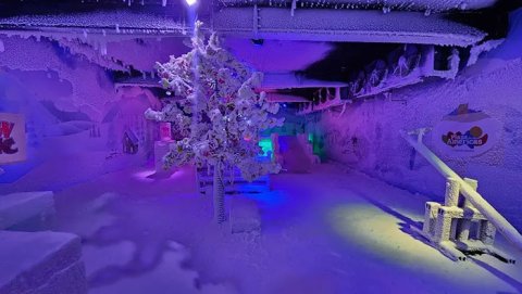Nieve en Plaza de las Américas