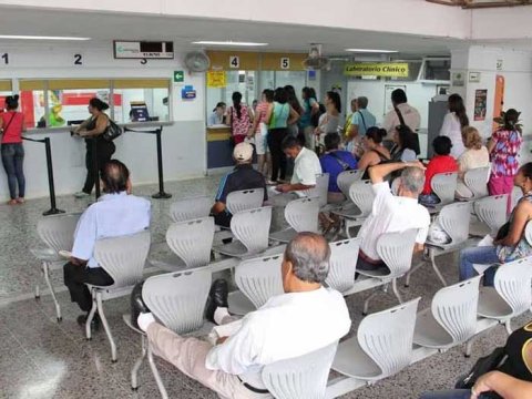 Atención en centros médicos
