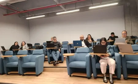 Socialización del Modelo Institucional de Seguimiento a Graduados