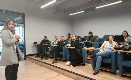 Socialización del Modelo Institucional de Seguimiento a Graduados