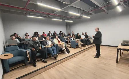 Comitiva de la Universidad de Panamá 5