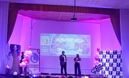 Presentación en vivo durante el evento