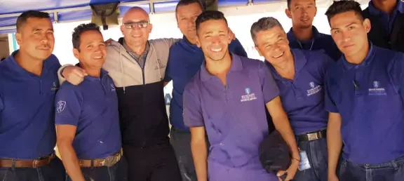 colaboradores-poli-1.jpg