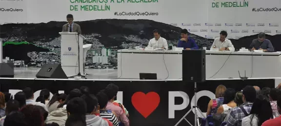 debatecandidatosalcaldiamedellinhero-poli.jpg