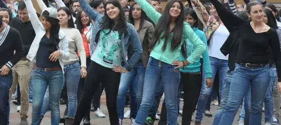 flashmob-politecnicograncolombiano.jpg