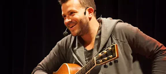 gusi-cantante-compositor.jpg