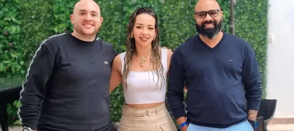 1ER ENCUENTRO DE GRADUADOS LIMA.jpg